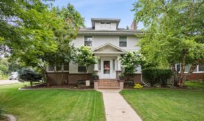 New Listing 201 W. Pipestone Ave., Flandreau, SD 57028